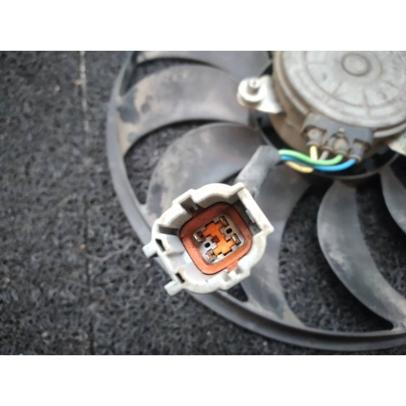 Recambio de electroventilador para nissan x-trail (t31) se referencia OEM IAM A7501000 - Blanco 3
