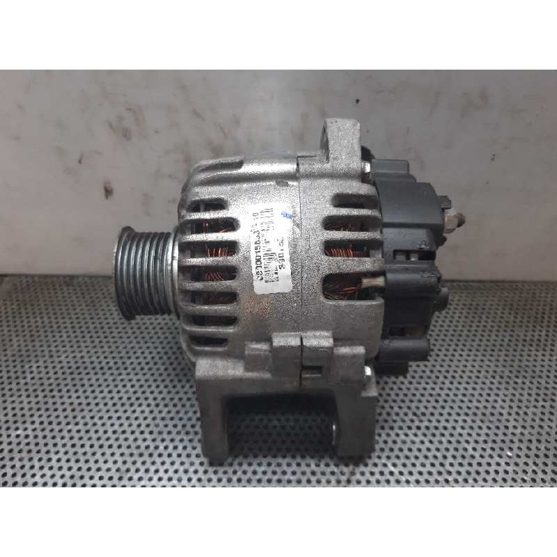Recambio de alternador para renault megane ii berlina 3p confort dynamique referencia OEM IAM 7711135332 TG11C022 VALEO