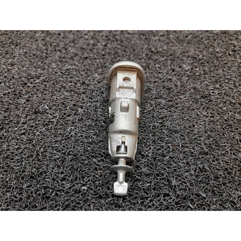 Recambio de bombin puerta delantera izquierda para skoda roomster (5j7) family referencia OEM IAM 2