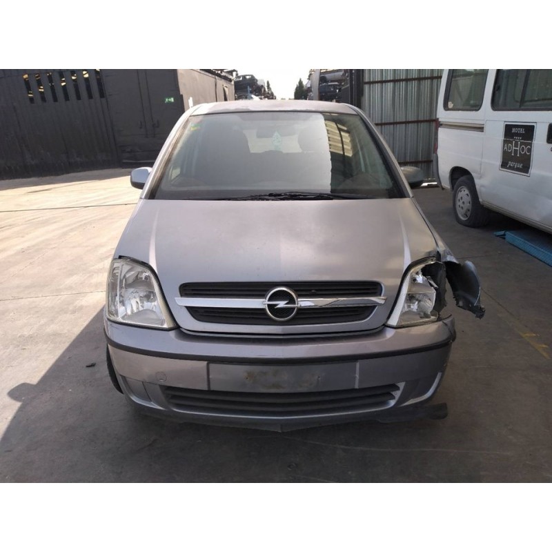 opel meriva del año 2004