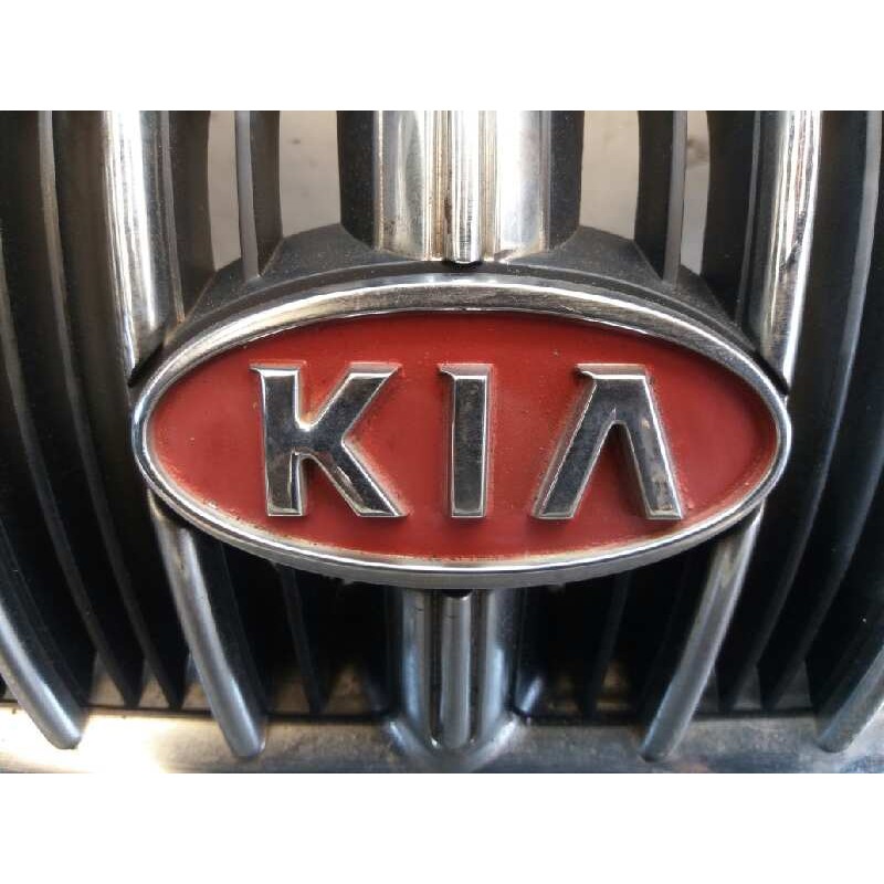 Recambio de rejilla delantera para kia carens 1.8 ls monovolumen referencia OEM IAM - Gris 3