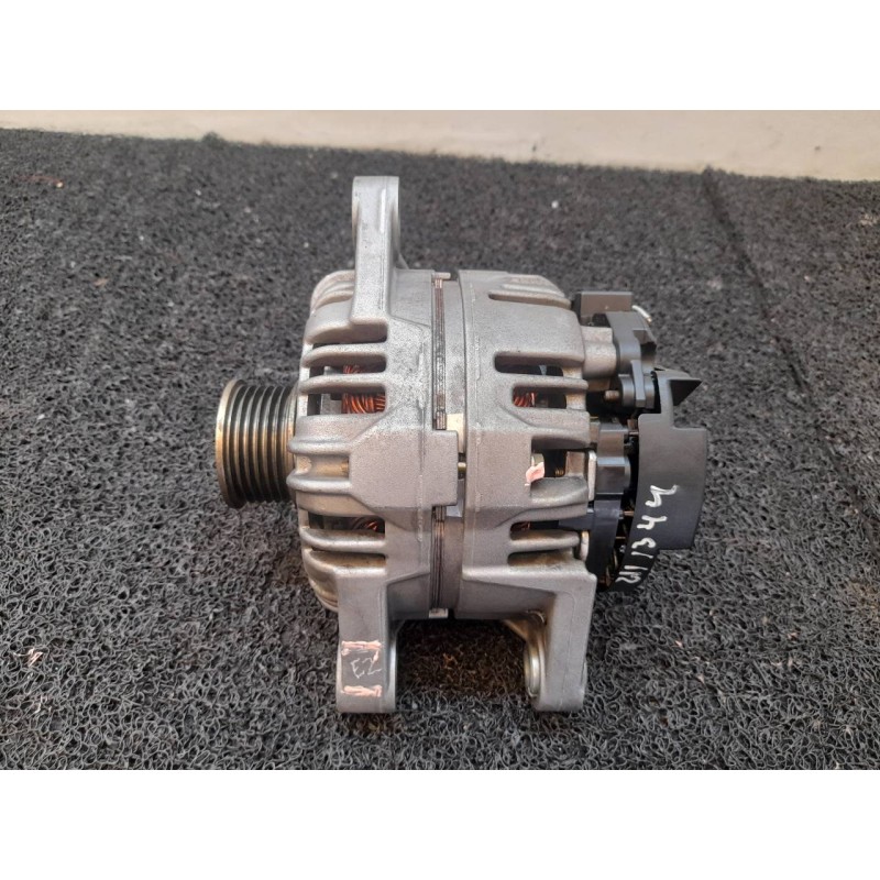 Recambio de alternador para alfa romeo gt (125) 1.8 ts impression referencia OEM IAM 0124325148 51742335 BOSCH