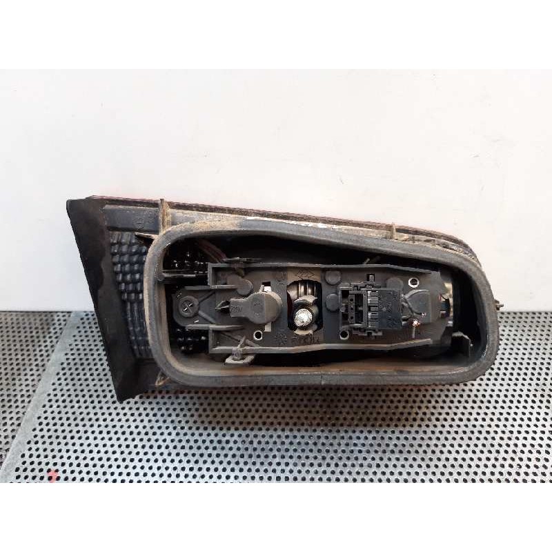 Recambio de piloto trasero derecho interior para renault laguna ii (bg0) luxe privilege referencia OEM IAM - Negro 2