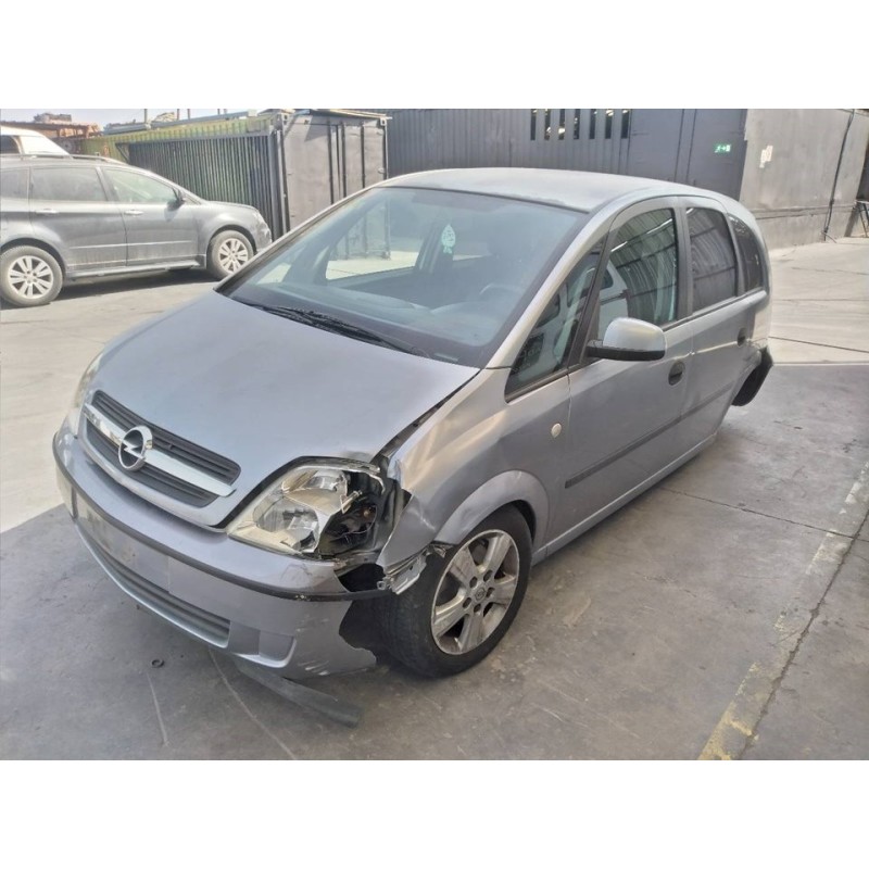 opel meriva del año 2004