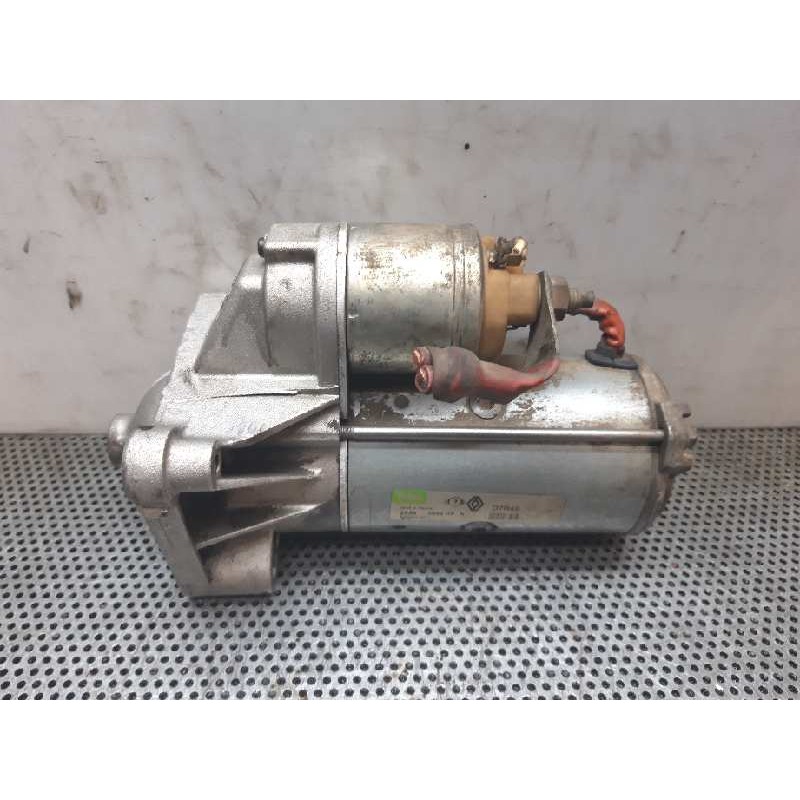 Recambio de motor arranque para renault megane ii berlina 3p confort dynamique referencia OEM IAM D7R49 8200331251 VALEO