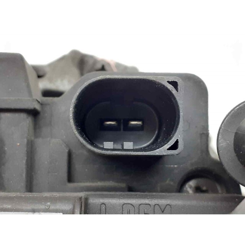 Recambio de alternador para volkswagen polo (9n3) united referencia OEM IAM 0124515022 045903023A - Blanco 3