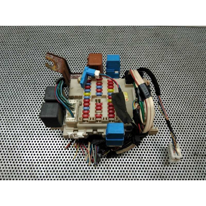 Recambio de caja reles / fusibles para nissan primera berlina (p12) 1.6 cat referencia OEM IAM 24350AV700 1013031 