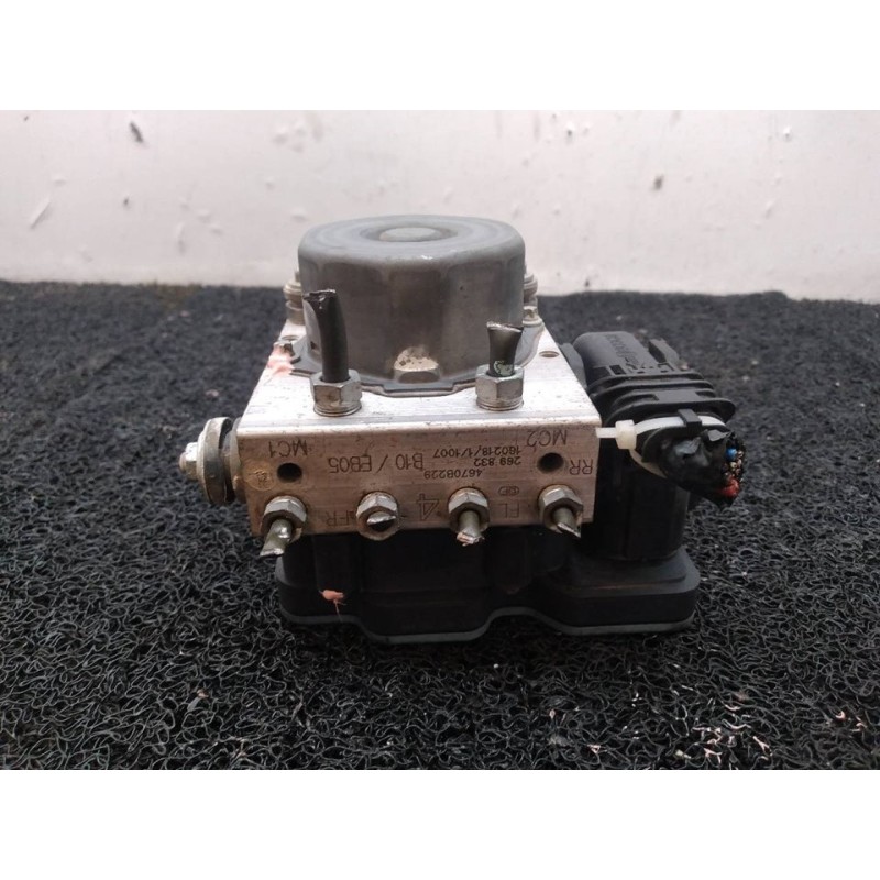 Recambio de abs para mitsubishi space star (a00) motion referencia OEM IAM 2265106452 0265956482 4670B229