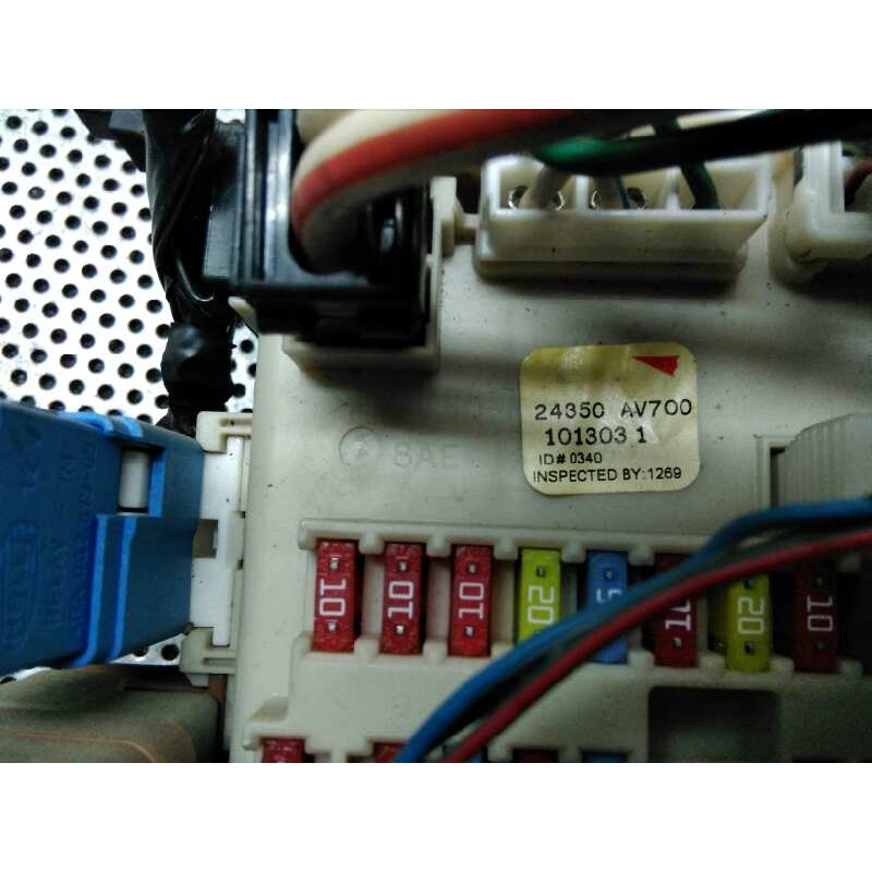 Recambio de caja reles / fusibles para nissan primera berlina (p12) 1.6 cat referencia OEM IAM 24350AV700 1013031 - Gris 2