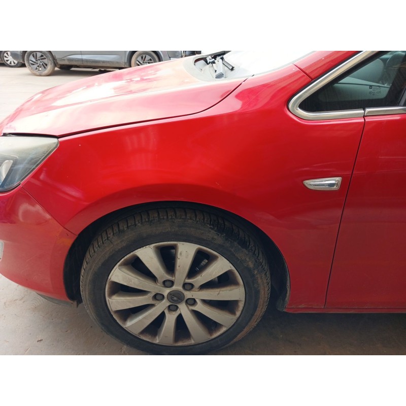 Recambio de aleta delantera izquierda para opel astra j sports tourer (p10) 1.7 cdti (35) referencia OEM IAM   