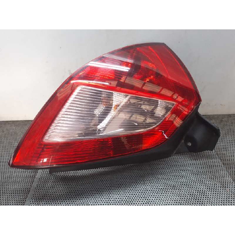 Recambio de piloto trasero izquierdo para renault megane ii berlina 3p confort dynamique referencia OEM IAM   