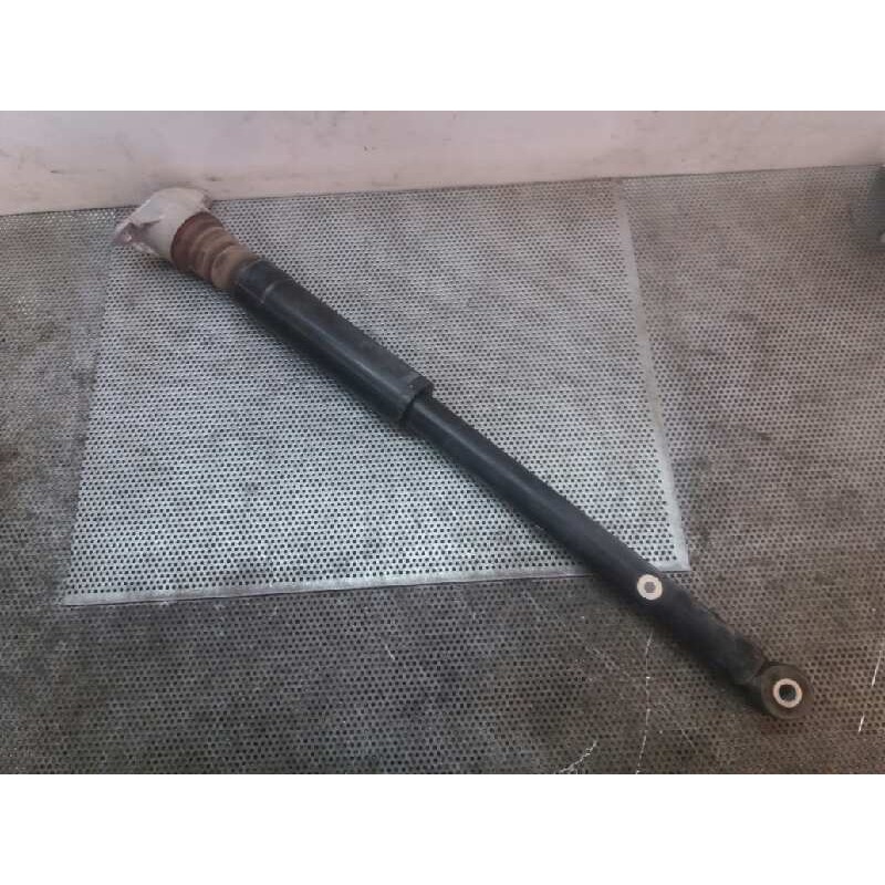 Recambio de amortiguador trasero derecho para ford fiesta (cb1) 1.4 16v cat referencia OEM IAM   