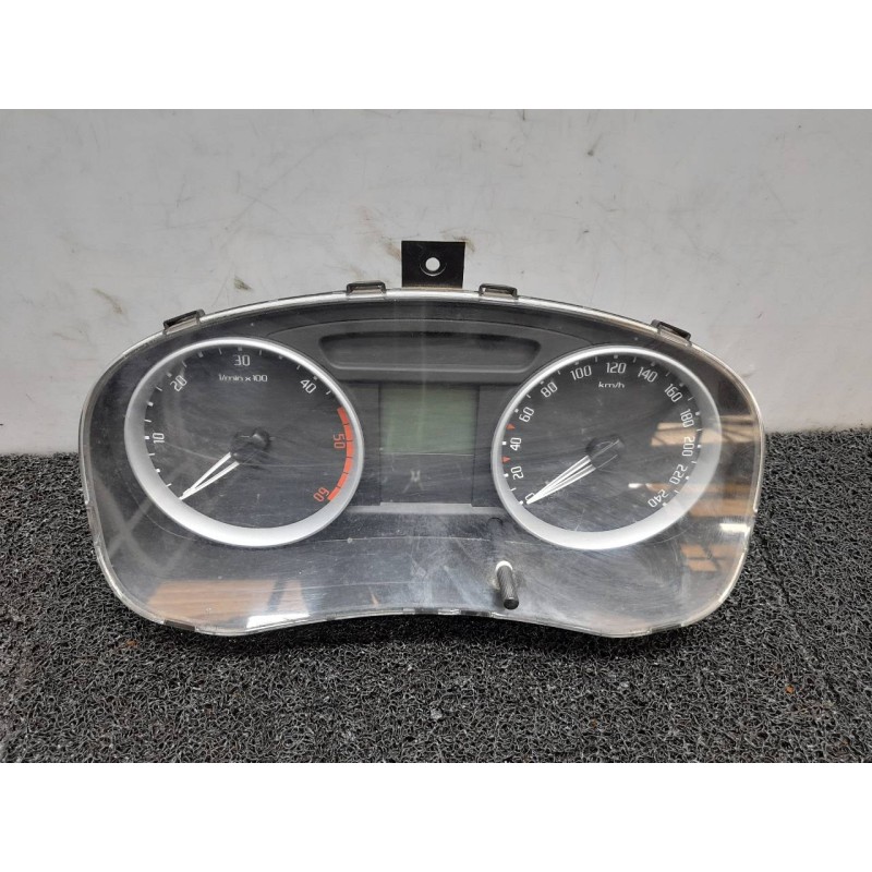 Recambio de cuadro instrumentos para skoda roomster (5j7) family referencia OEM IAM 5J0920810C A2053111440 VDO