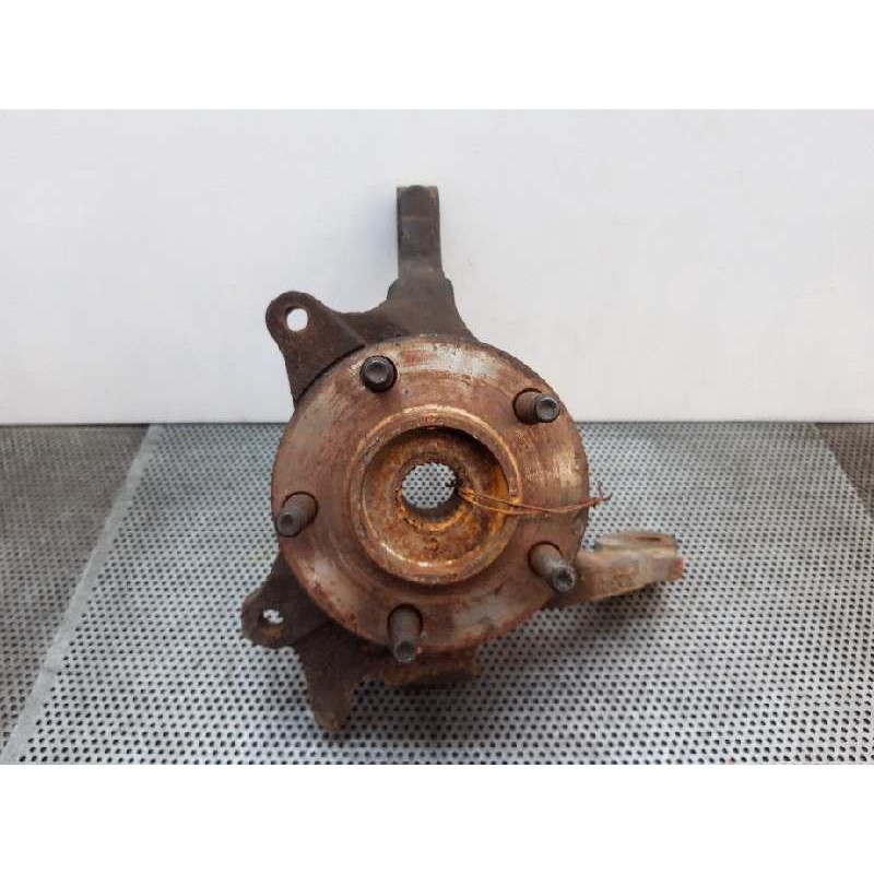 Recambio de mangueta delantera izquierda para chrysler voyager (es) 2.5 turbodiesel referencia OEM IAM  135000 