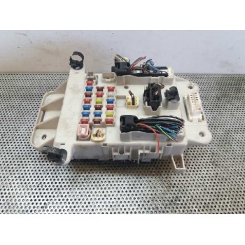 CAJA RELES / FUSIBLES 21922K05 