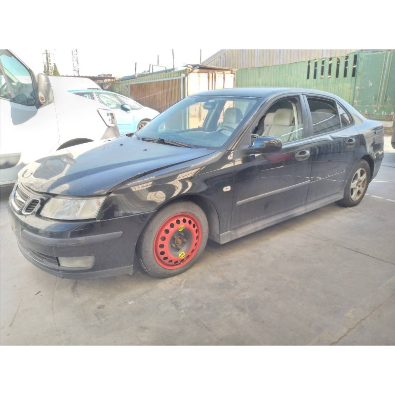 saab 9-3 berlina del año 2002