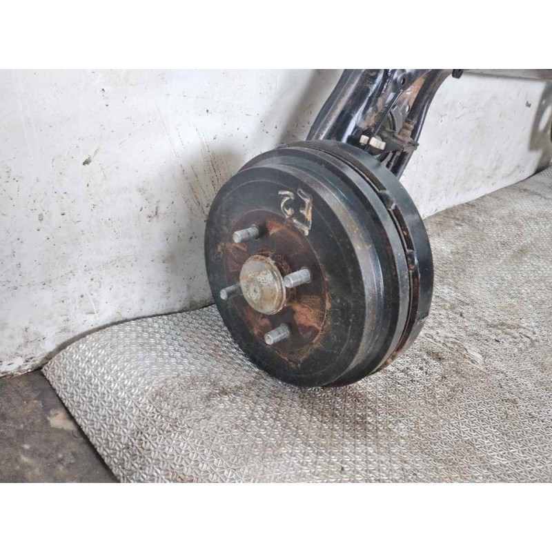 Recambio de puente trasero para nissan note naru edition referencia OEM IAM 2