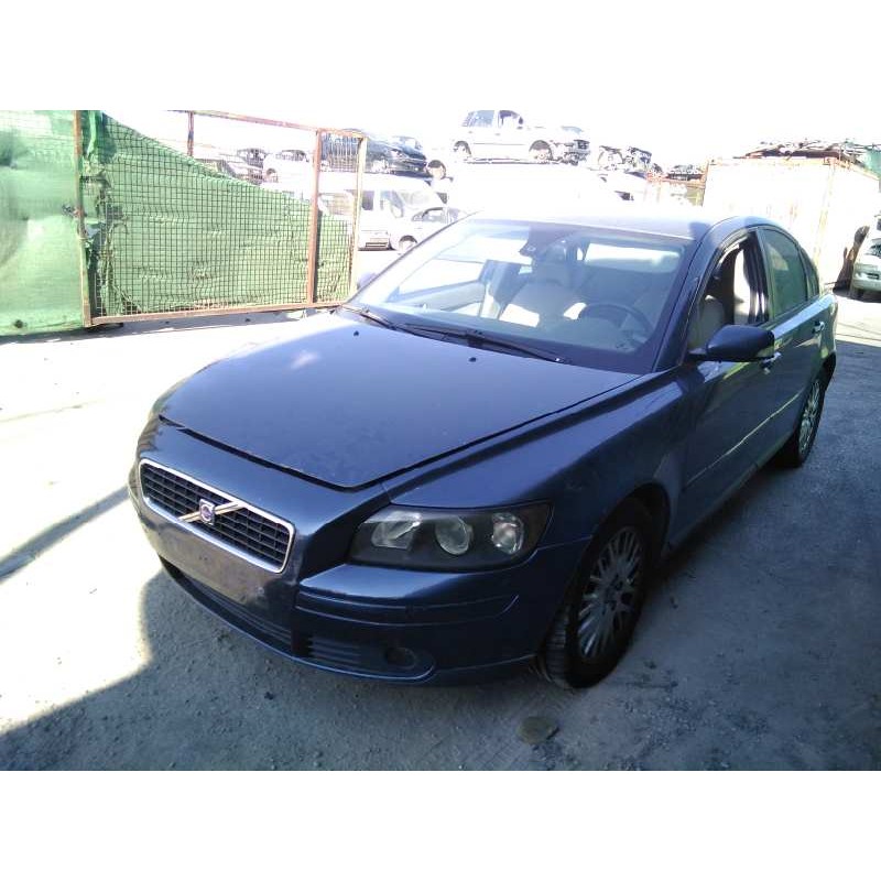 volvo s40 berlina del año 2004