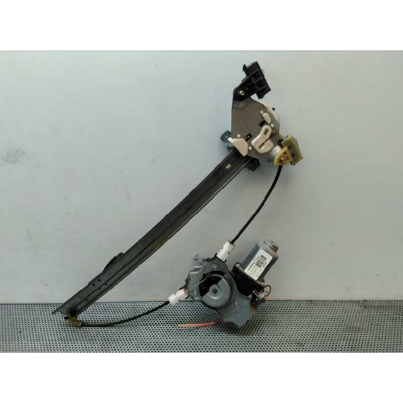 Recambio de elevalunas trasero derecho para nissan primera berlina (p12) 1.6 cat referencia OEM IAM - Gris 2