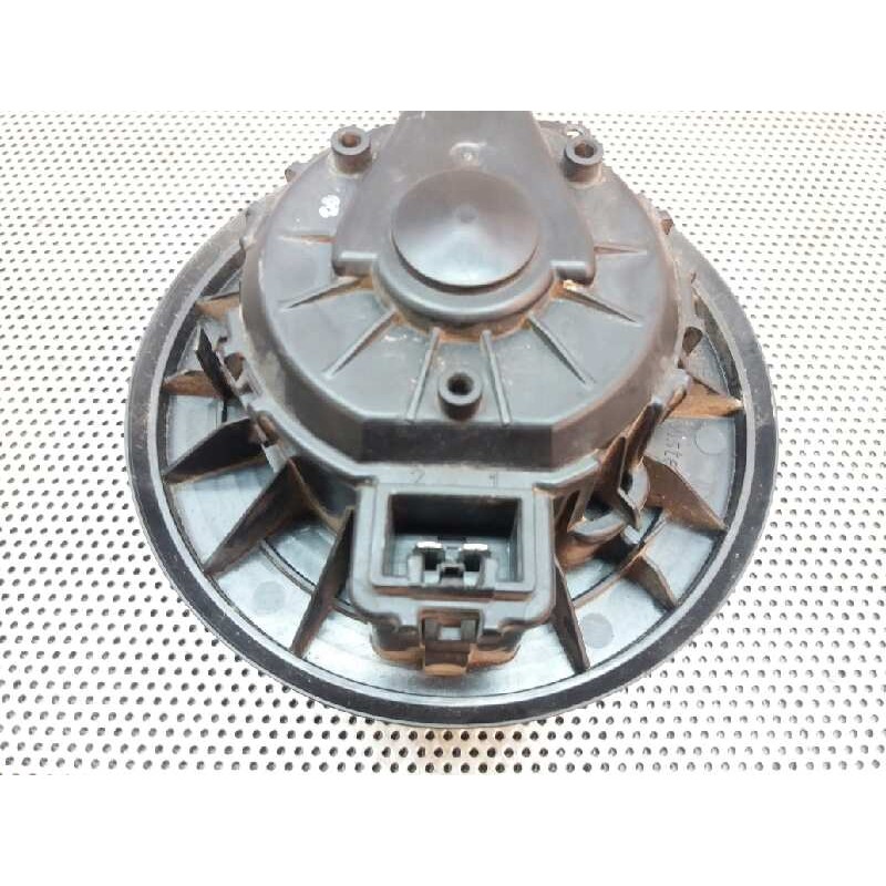 Recambio de motor calefaccion para ford fiesta (cb1) 1.4 16v cat referencia OEM IAM 0130115551 3137231000 VP8E2H18456AA 3