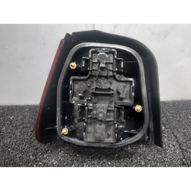 Recambio de piloto trasero derecho para skoda felicia pickup referencia OEM IAM  135066 2