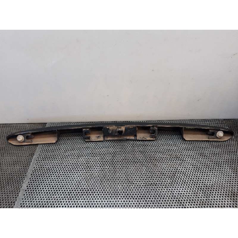 Recambio de molduras traseras para citroën c3 1.4 sx plus referencia OEM IAM - Azul 3