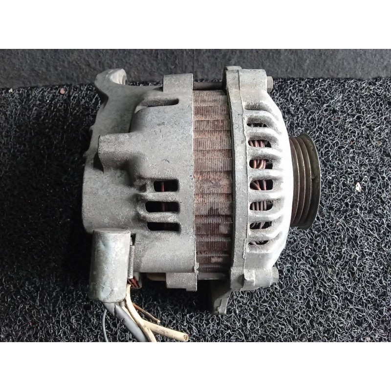Recambio de alternador para nissan bluebird berlina (t12/72) 2.0 referencia OEM IAM 23100D4415 A2T48292 MITSUBISHI 2