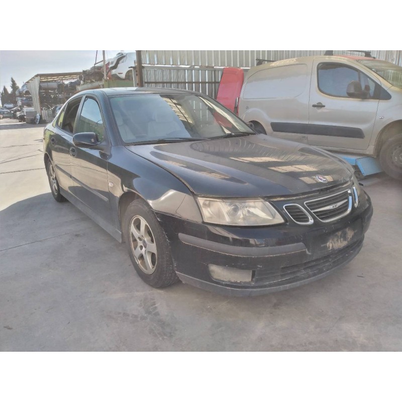 saab 9-3 berlina del año 2002