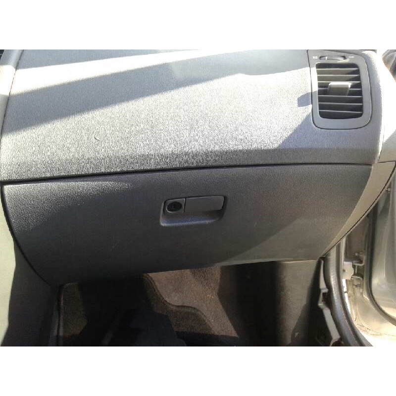 Recambio de guantera para nissan primera berlina (p12) 1.6 cat referencia OEM IAM   