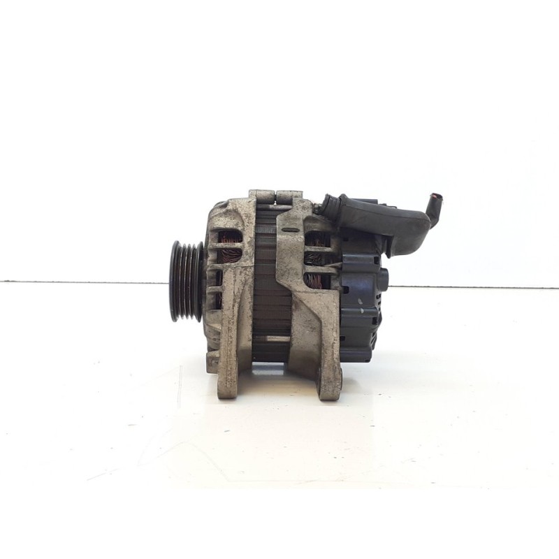 Recambio de alternador para hyundai tucson (jm) 2,0i cwt comfort full 4x2 referencia OEM IAM 3730022650 A0002655023 