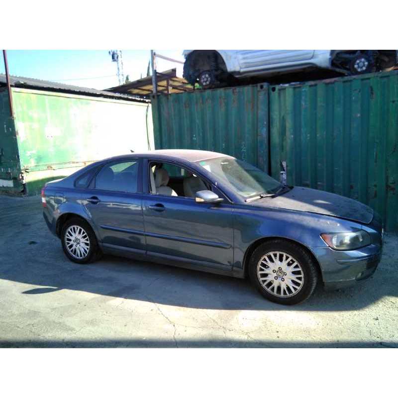 volvo s40 berlina del año 2004