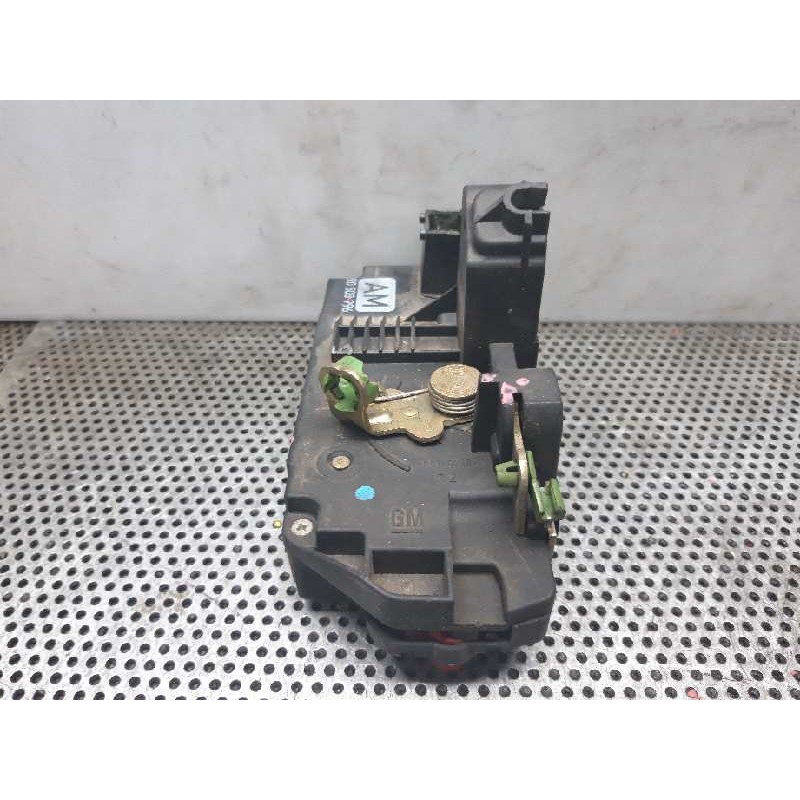 Recambio de cerradura puerta trasera derecha para opel vectra b berlina referencia OEM IAM  135173 2
