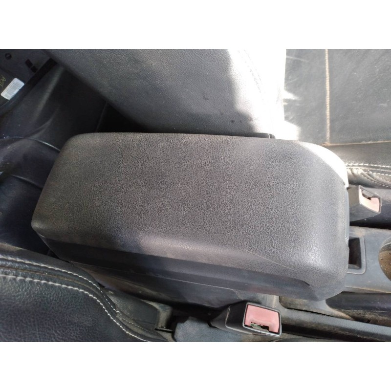 Recambio de apoyabrazos central para chrysler jeep compass limited plus 4x2 referencia OEM IAM   