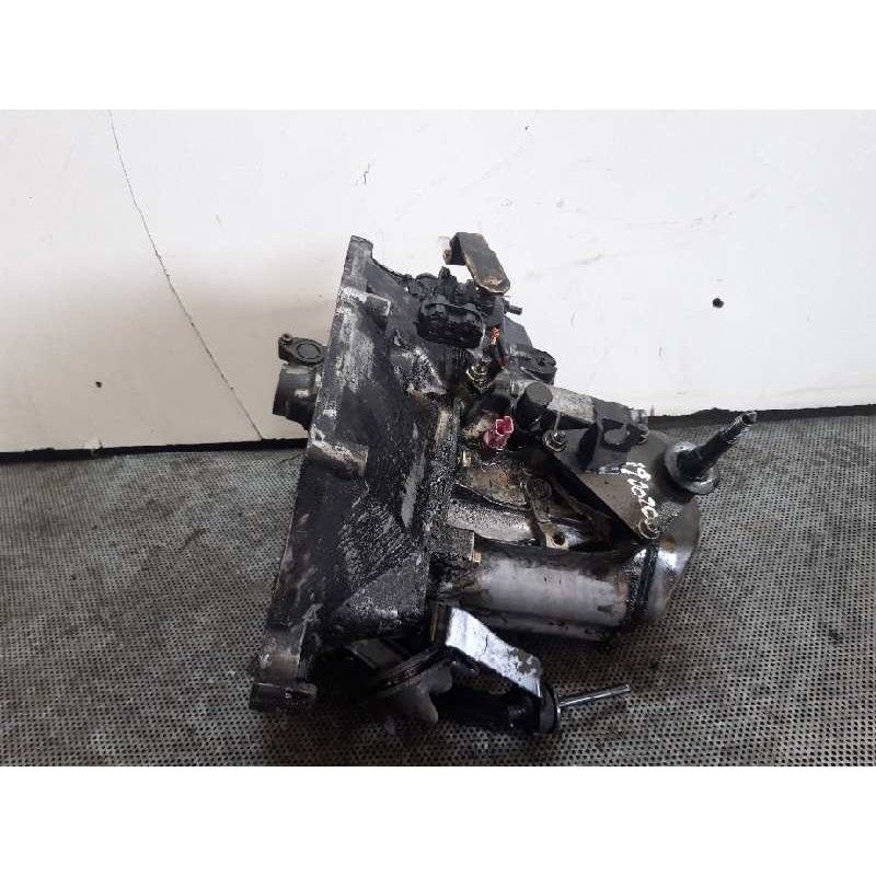 Recambio de caja cambios para peugeot 206 berlina xs clim referencia OEM IAM 20CD06  
