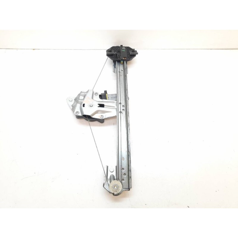 Recambio de elevalunas delantero izquierdo para dacia sandero stepway referencia OEM IAM 807213282R  