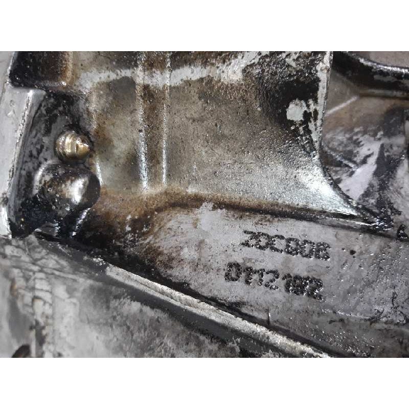Recambio de caja cambios para peugeot 206 berlina xs clim referencia OEM IAM 20CD06 - Negro 4