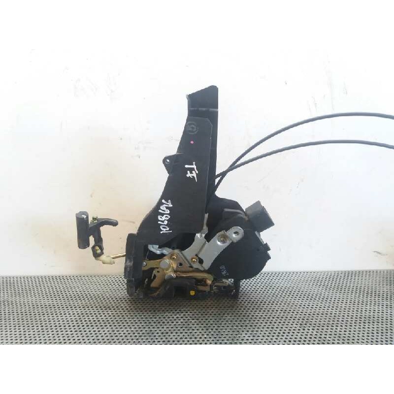 Recambio de cerradura puerta trasera izquierda para toyota rav 4 (a2) 1.8 16v cat referencia OEM IAM   