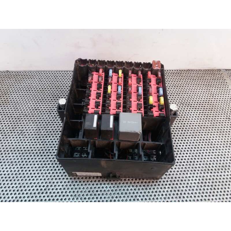 Recambio de caja reles / fusibles para ford fiesta (cb1) 1.4 16v cat referencia OEM IAM 8V5T14A005GJD  