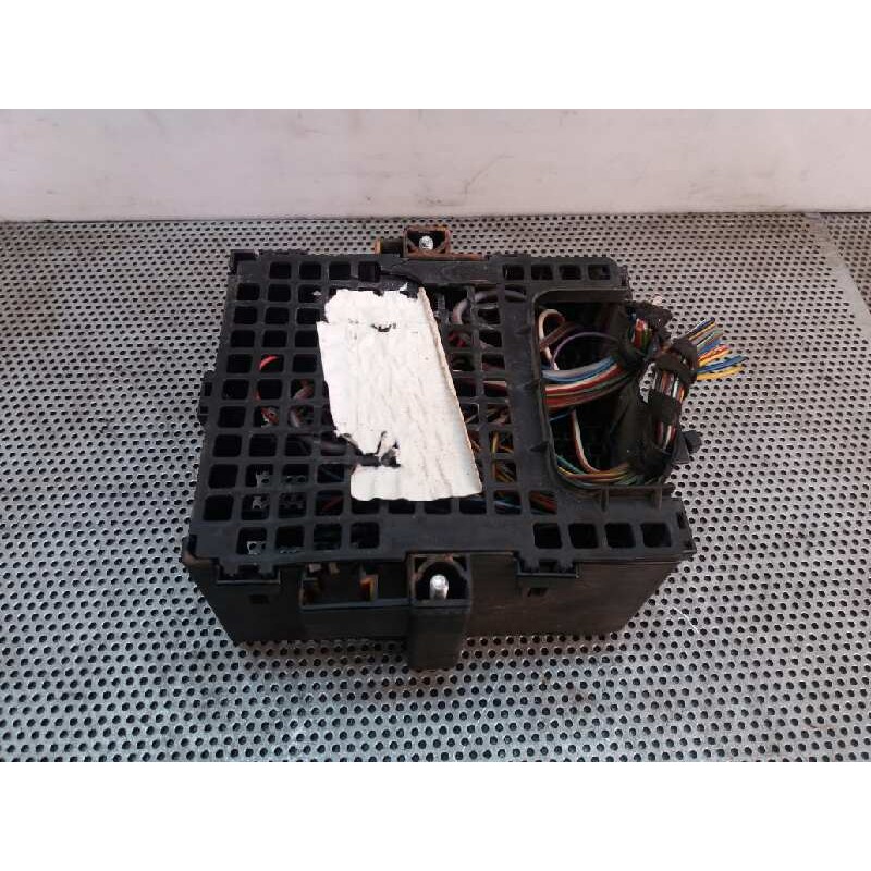 Recambio de caja reles / fusibles para ford fiesta (cb1) 1.4 16v cat referencia OEM IAM 8V5T14A005GJD 2