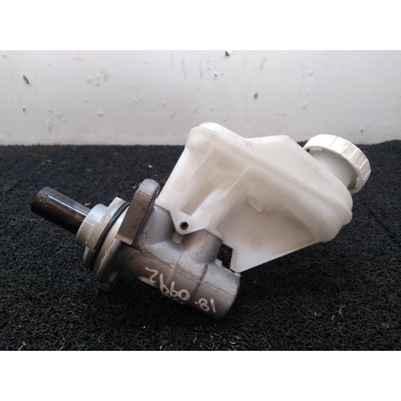 Recambio de bomba freno para mitsubishi space star (a00) motion referencia OEM IAM - Blanco 2