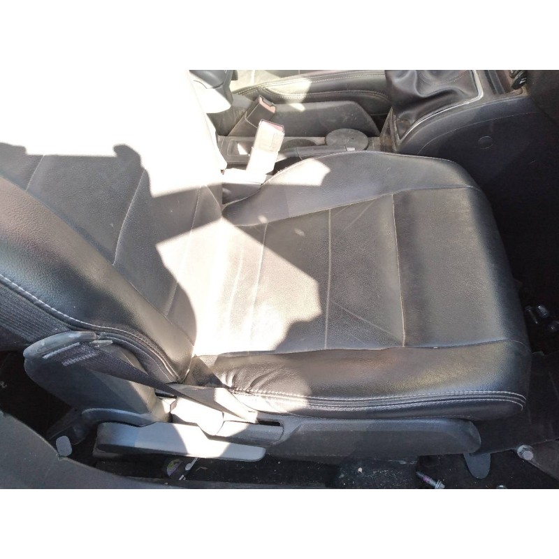 Recambio de asiento delantero derecho para chrysler jeep compass limited plus 4x2 referencia OEM IAM - Rojo 2