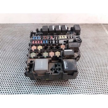 CAJA RELES / FUSIBLES 8V5T14K012AND 
