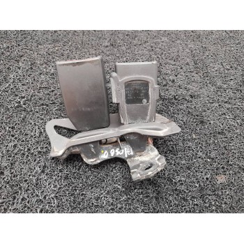 ENGANCHE CINTURON TRASERO IZQUIERDO 8K0857739EA 