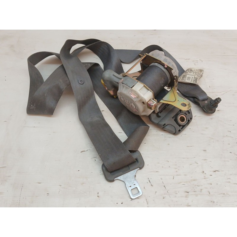 Recambio de cinturon seguridad delantero derecho para toyota rav 4 (a2) 1.8 16v cat referencia OEM IAM 0429128  