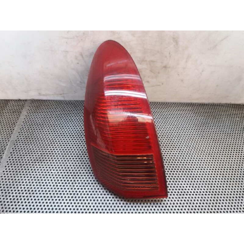 Recambio de piloto trasero derecho para alfa romeo 147 (190) 1.9 jtdm 120cv black line (2007) referencia OEM IAM   