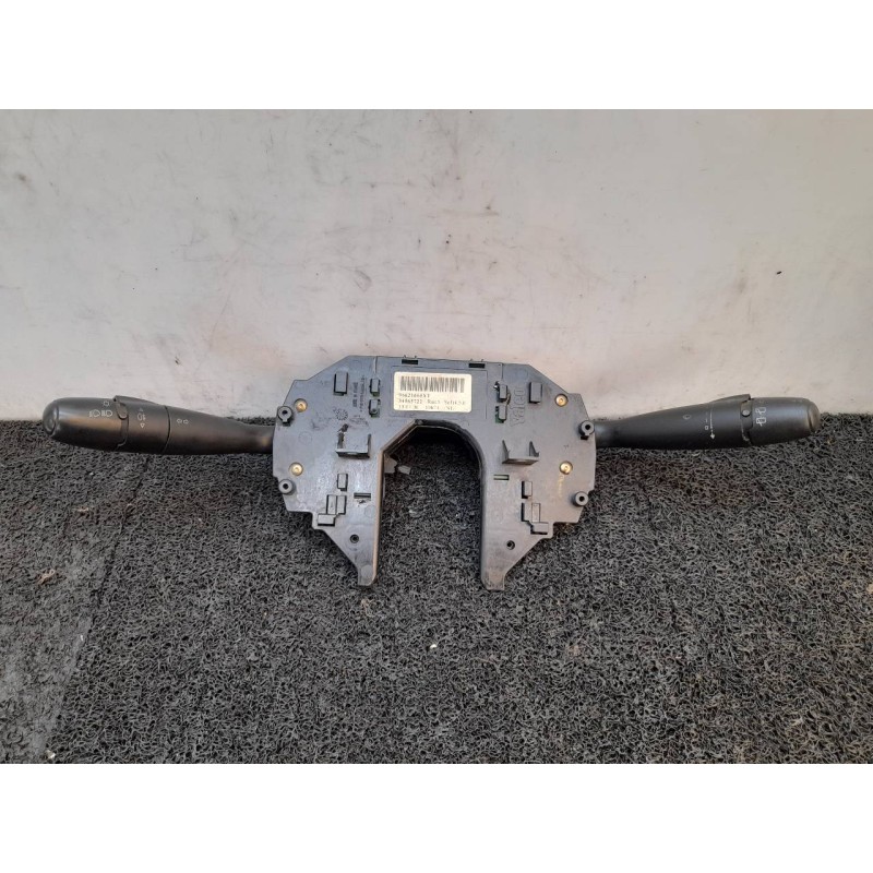 Recambio de mando luces para citroën c4 berlina lx referencia OEM IAM 96621665XT  VALEO