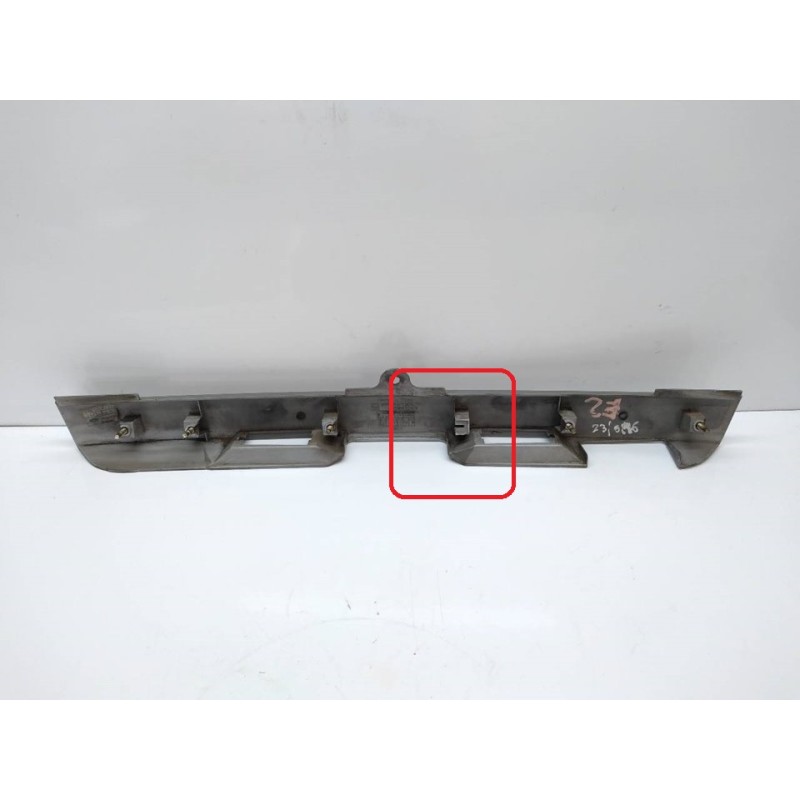 Recambio de molduras traseras para ssangyong rexton rx 270 plus / 270 xdi plus referencia OEM IAM 7149008010 - Negro 2