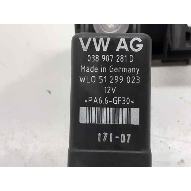 Recambio de caja precalentamiento para audi a3 (8p) 2.0 tdi attraction referencia OEM IAM 038907281D - Negro 2