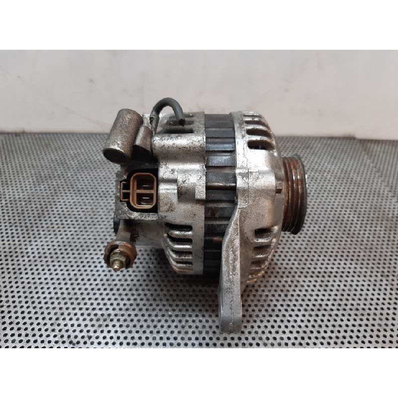 Recambio de alternador para nissan bluebird berlina (t12/72) 2.0 referencia OEM IAM VALEO2541226 37629 MITSUBISHI 7