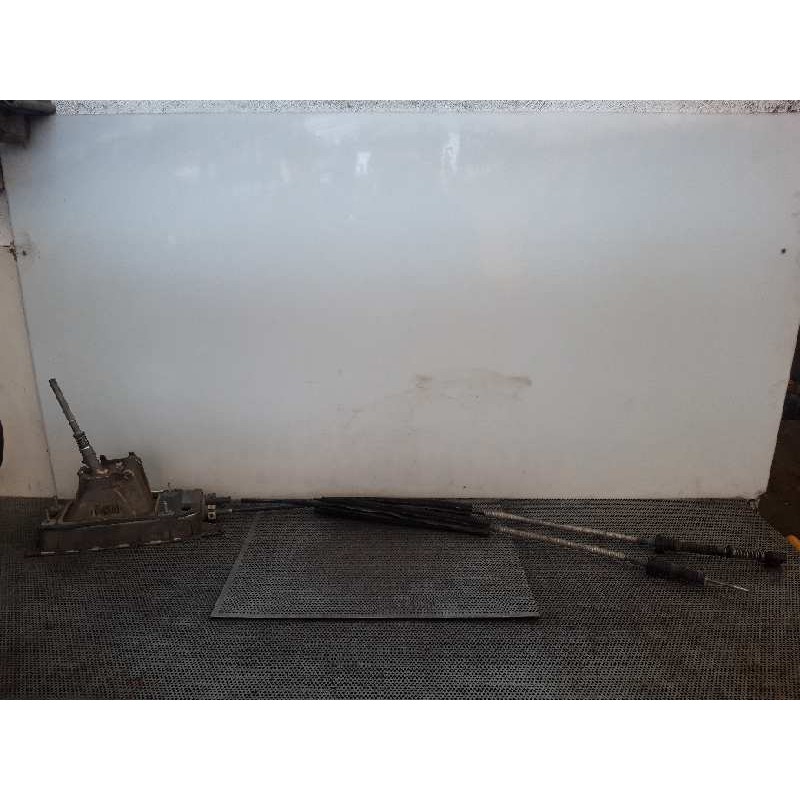 Recambio de varillaje cambio para seat leon (1p1) 1.9 tdi referencia OEM IAM 1K0711049AS  